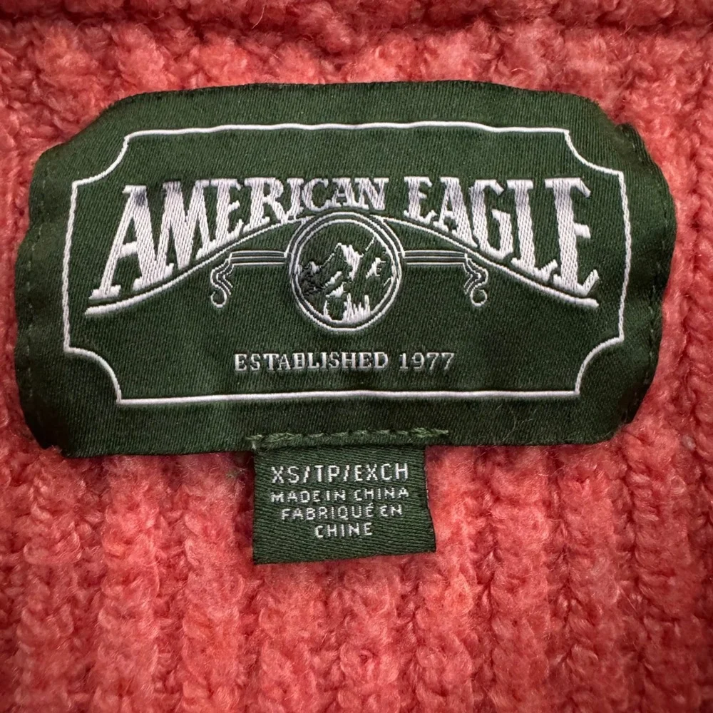American Eagle Coral Pink Chunky Ribbed Knit Crewneck Sweater XS Cropped Cottage